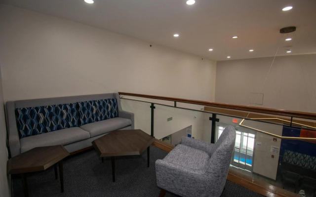 Holiday Inn Express and Suites Sulphur Springs by IHG