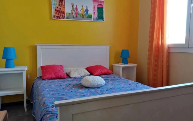 Appartement rez-de-chaussée 500 m de la plage Ste Anne