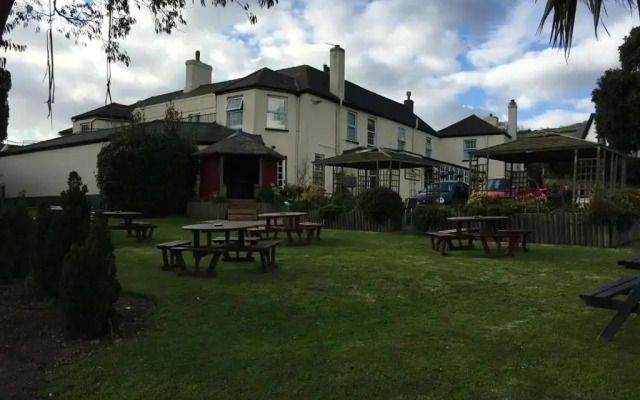 Cockhaven Arms
