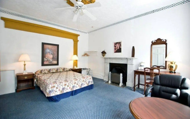 Hotel Le Cavalier Du Moulin
