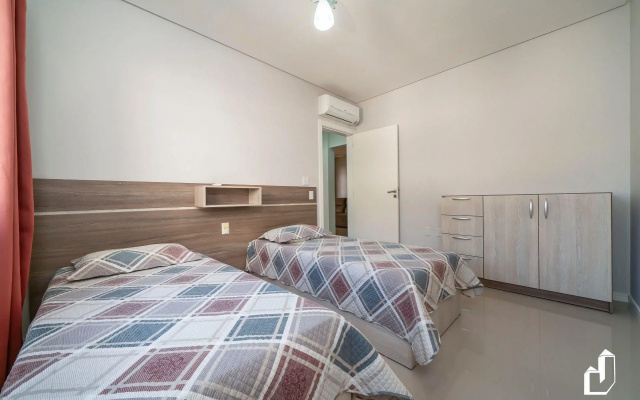 Apartamento Com 02 Dormitórios