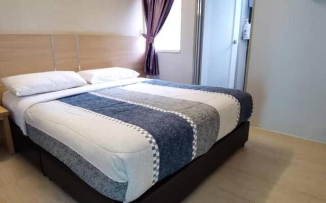 My Home N2 @ Golden Hills Night Market