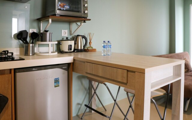 Cozy And Warm 2Br At Signature Park Grande Apartment