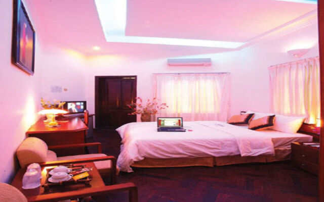 Khách sạn APT-EZ Holiday, 9A Tống Duy Tân, Hà Nội, Việt Nam – Guest Rooms – Hanoi