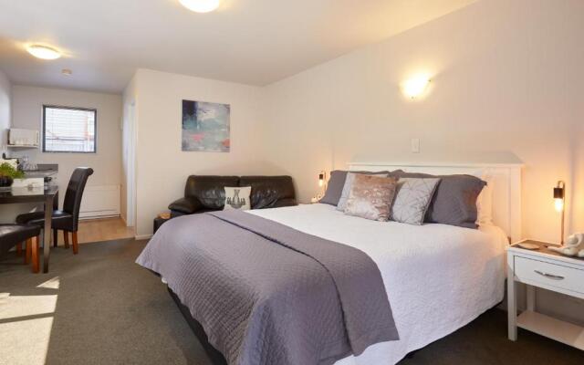 Blenheim Palms Motel
