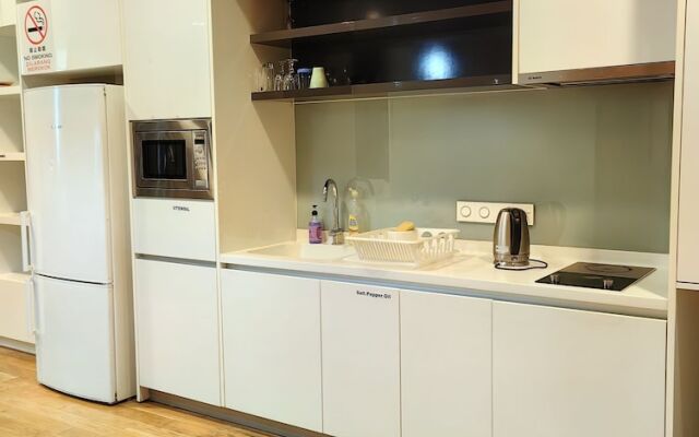 Amazing Pool By Platinum Suites