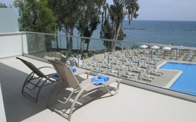 Harmony Bay Hotel