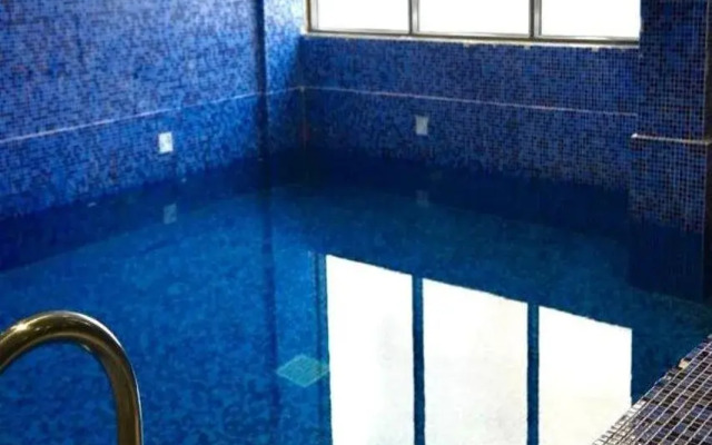Hotel Makarem