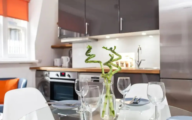 Quality Apartment Shaftersbury Avenue