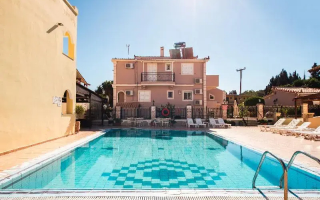 Solena Studios Kavos