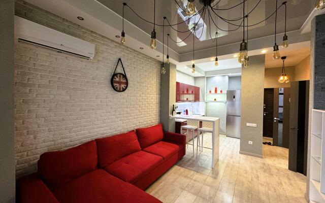 Апартаменты на улице Прапорщика Комарова 58