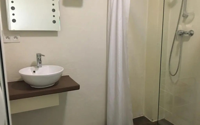 Résidence Hôtelière En Aparté