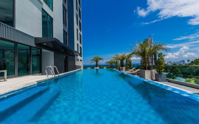 The Point Pratumnak by PSR ASIA