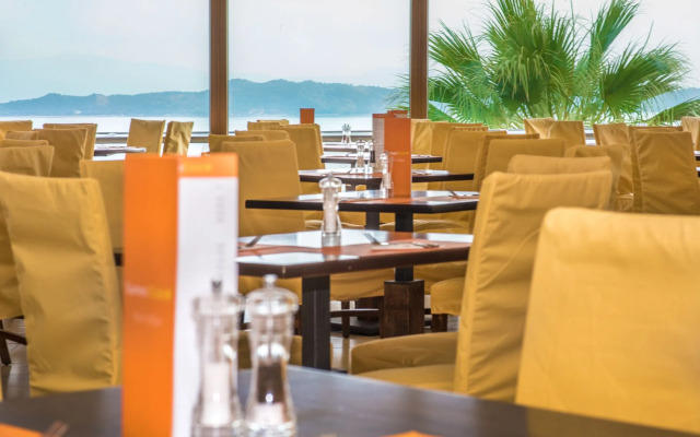 Aristoteles Holiday Resort & Spa