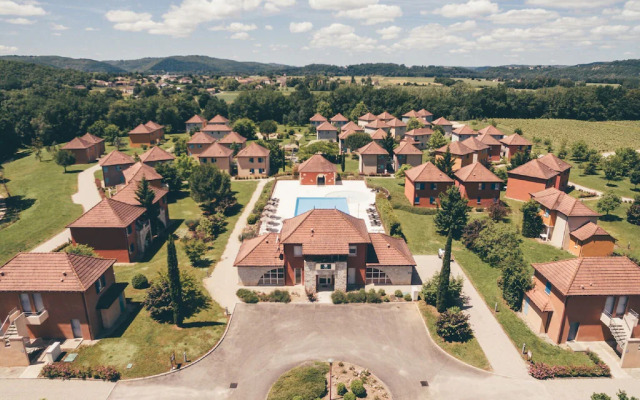 Beautiful Apartment With Shared Pool in Prayssac