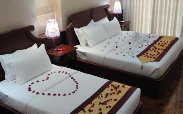 Royal Lotus Hotel
