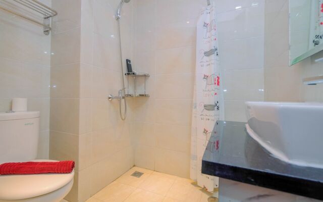 Cozy and Minimalist Studio Apartment @ Mustika Golf Residence