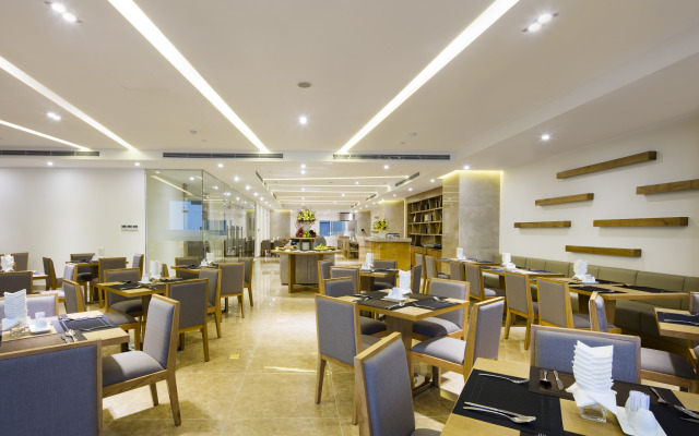 Rosaka Nha Trang Hotel