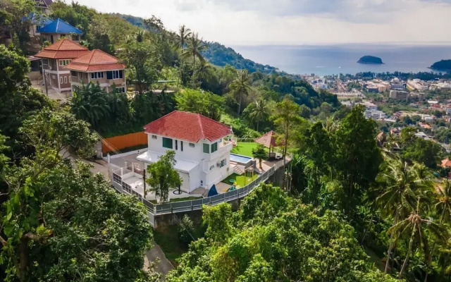Ocean View 4BR Pool Villa KataBB Seaview