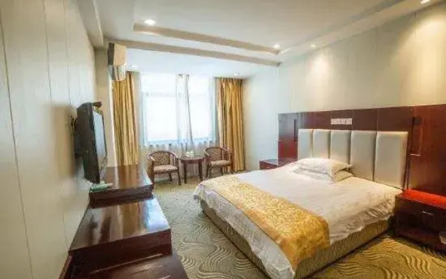 Yuexi Tongchun Hotel