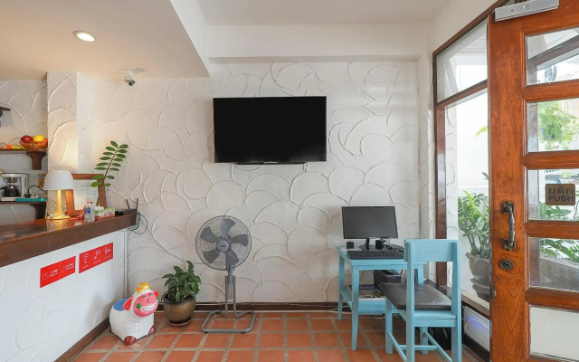 Tongmee Guest House
