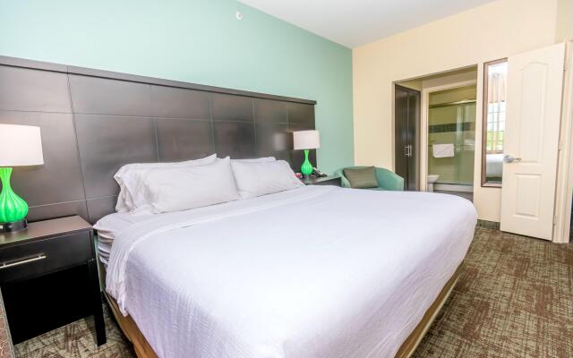 Staybridge Suites Houston IAH - Beltway 8, an IHG Hotel