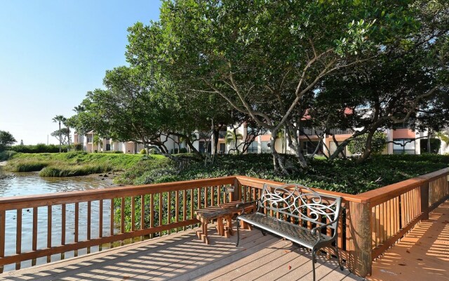 Runaway Bay 162 - 1542987