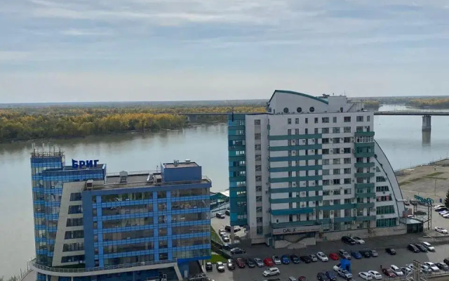 Апартаменты студия на улице Приречная 2А