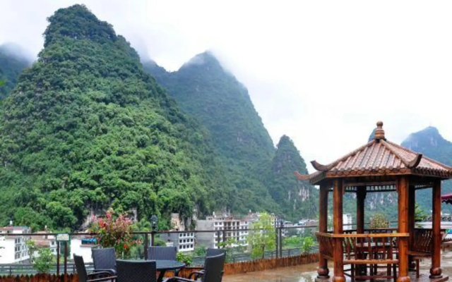 Shililang Renwen Hotel