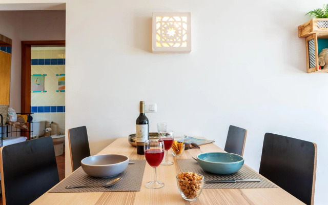 sunny apartment with sea view