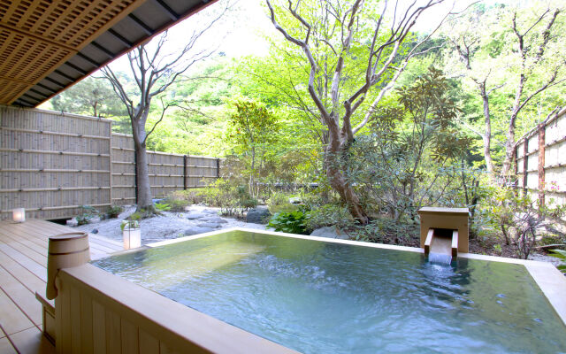 Okuikaho Ryotei Kaichoro Ryokan