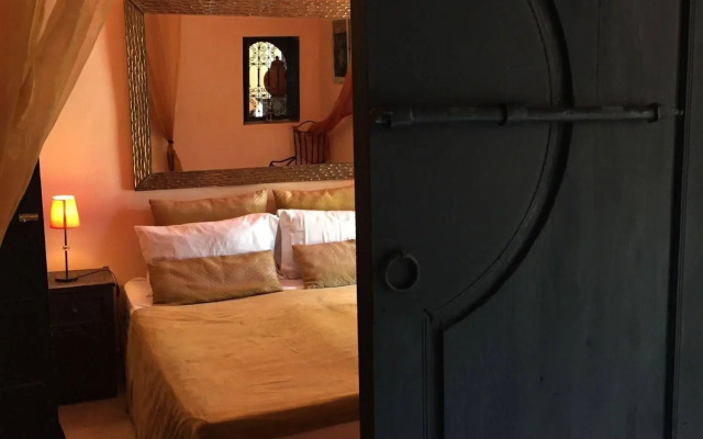 Riad Fabiola et Spa By La Siredrah