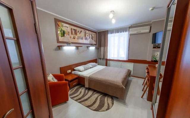 City Hotel