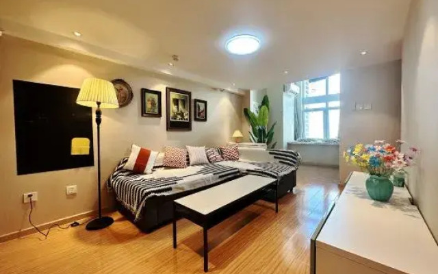 Beijing Metro Station Homestay