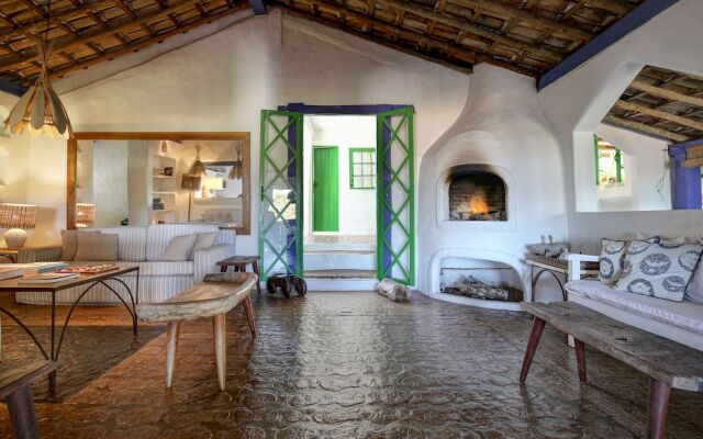 Hotel Calá & Divino