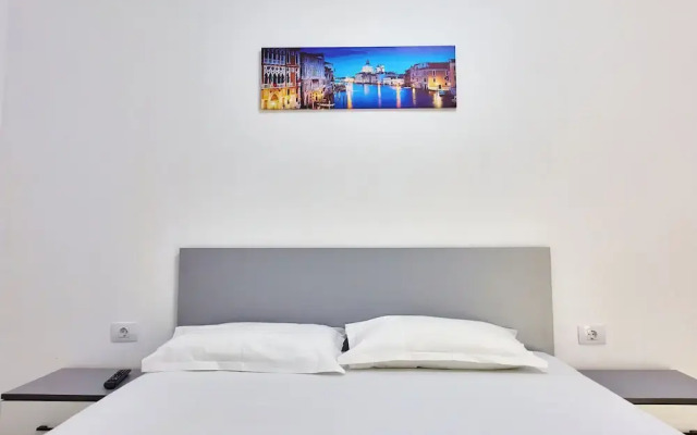 Solis Residence Apartment