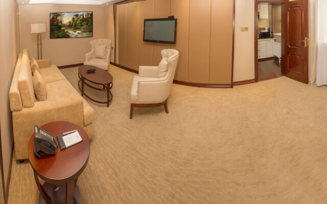 Zuchi Hotel