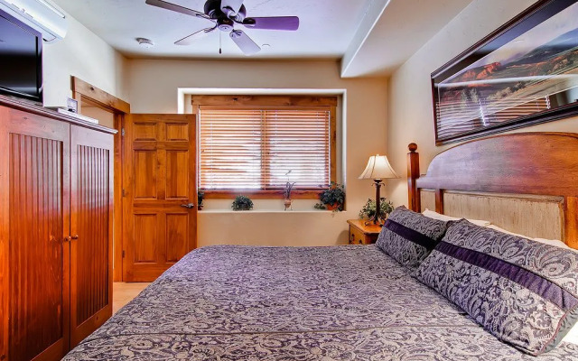 Trappeurs Crossing Resort by Steamboat Resorts