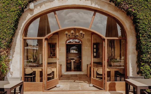 Binissaida Boutique Hotel