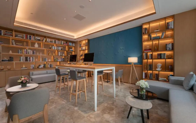 Отель Zhonghao Yueji (Dongguan Humen Junlehui)