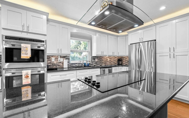 The Heights Hideaway For 10