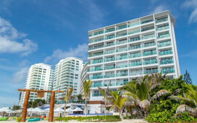 Ocean Front | Sea View