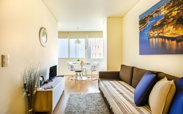 Charming Flat @ Trindade I