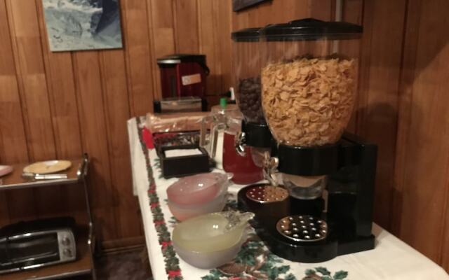 Antiguos Bed and Breakfast