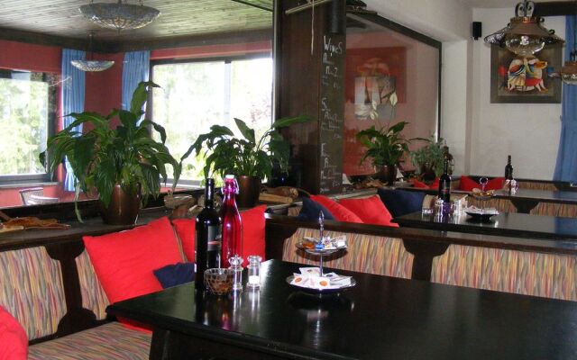 Blue Mountain Hotel