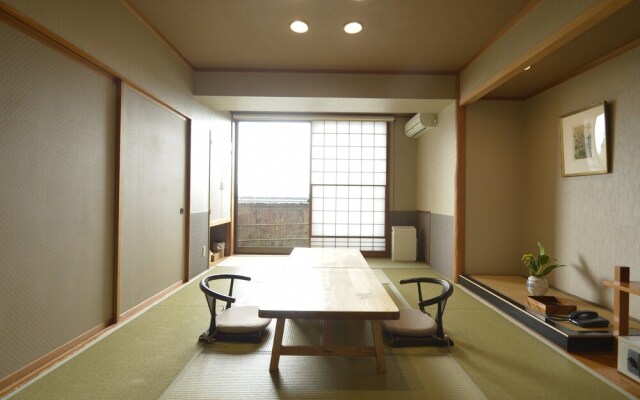 Gora Hanaougi-Sounkaku