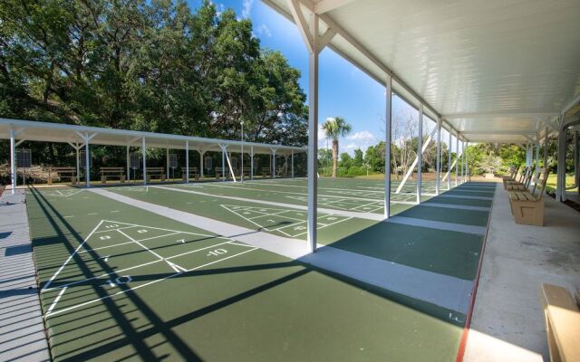 Water's Edge RV Resort