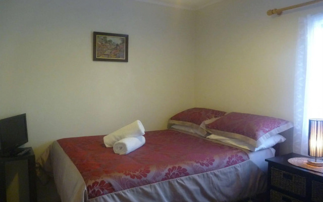 Redwood Lodge