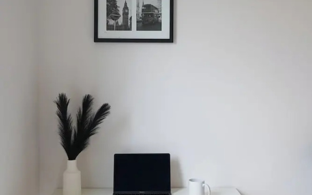 Serenity by the Water 3 bedroom London