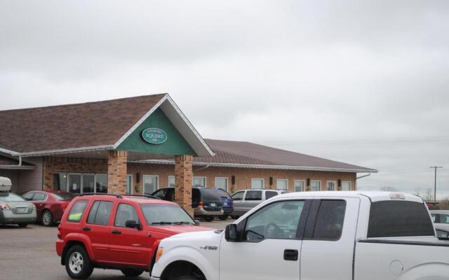Moosomin Country Squire Inn